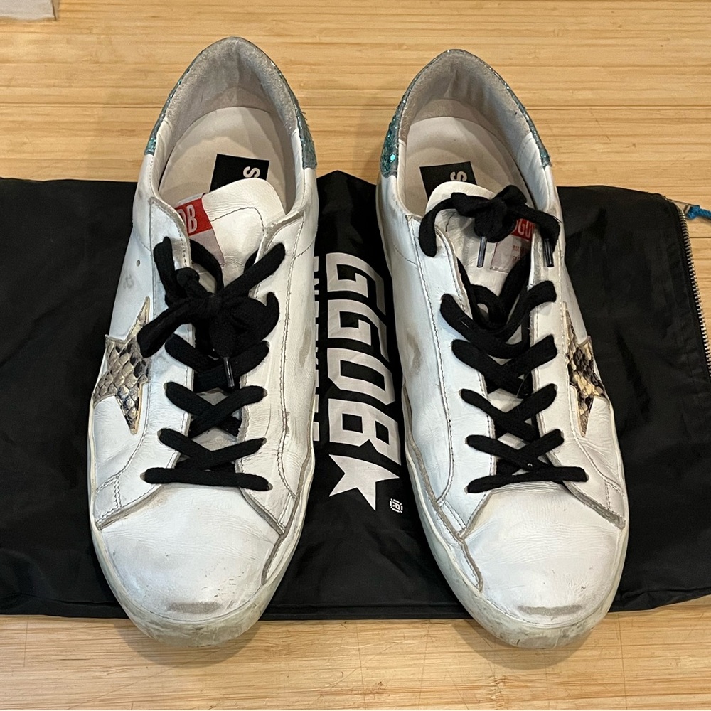 Golden Goose | super-star | pre-loved sneakers | size 41